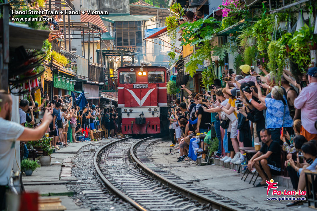 Hanoi Train Street